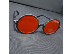 Lentes de Sol Redondos Rojo y Negro