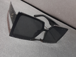Lentes de Sol Cuadrados Negros
