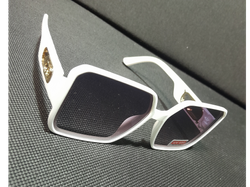 Lentes de Sol Blancos con Dorado