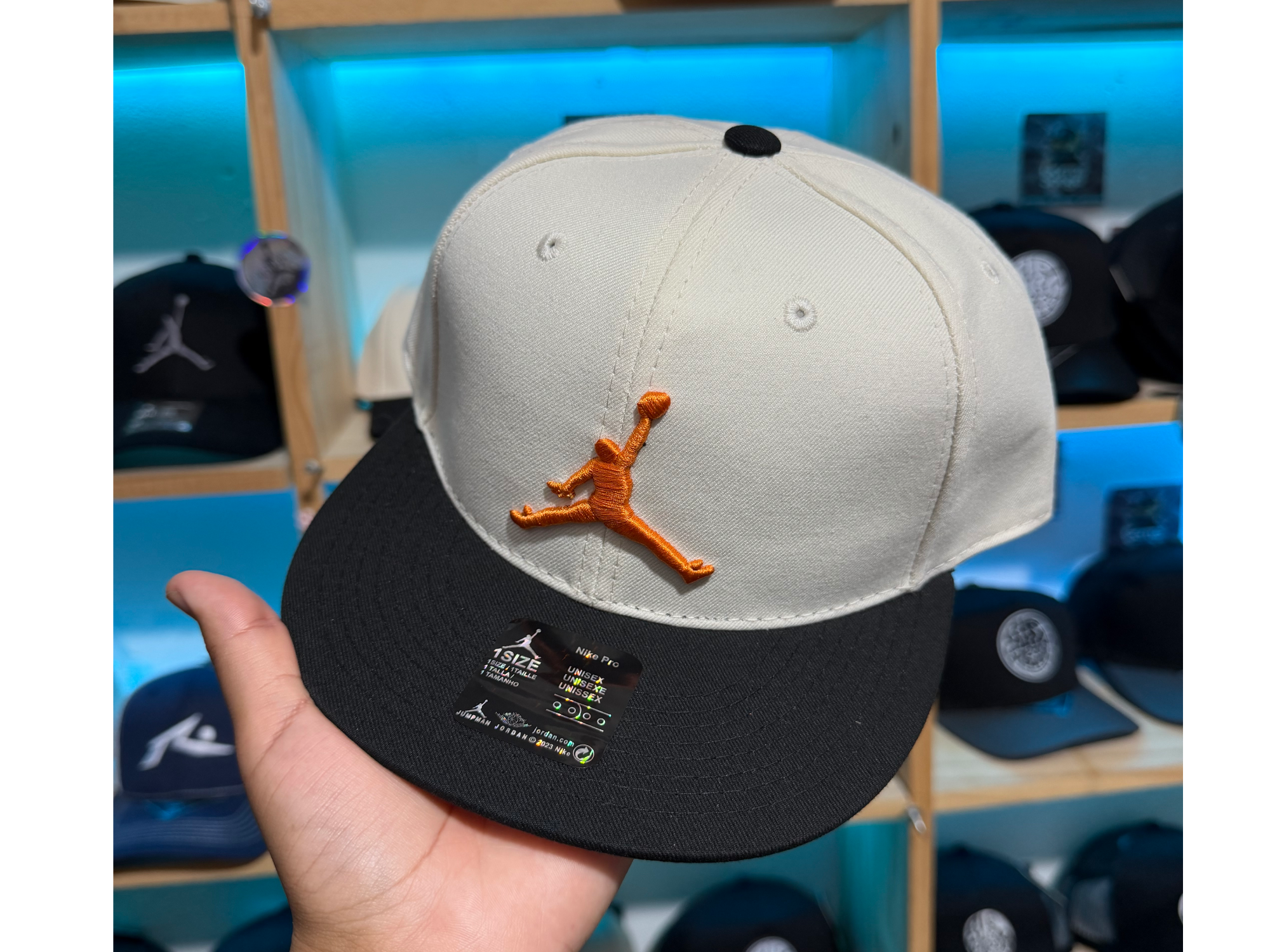 JORDAN TRICO NARANJA
