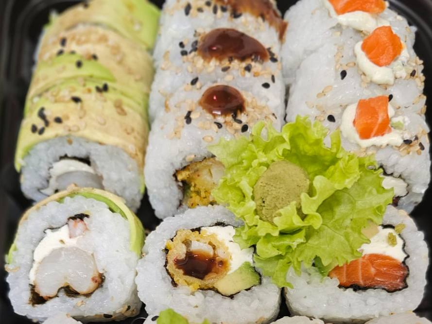 Rolls Frios por 8 unidades