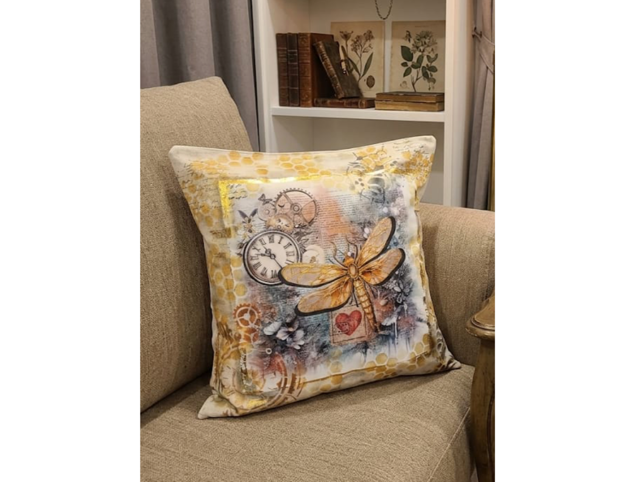 Almohadón Libélula Lienzo 40 x 40  incluye relleno