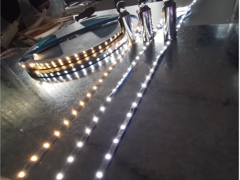 LED Zigzag ROSA