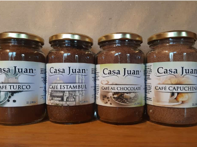 Café Casa Juan (Café Turco, Estambul, Capuccino, Al chocolate)