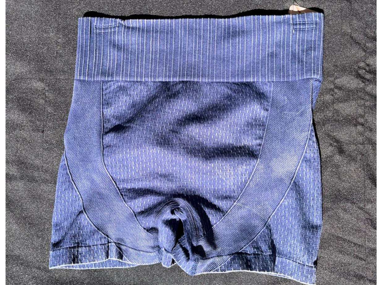 CALZA CORTA AZUL BATICK