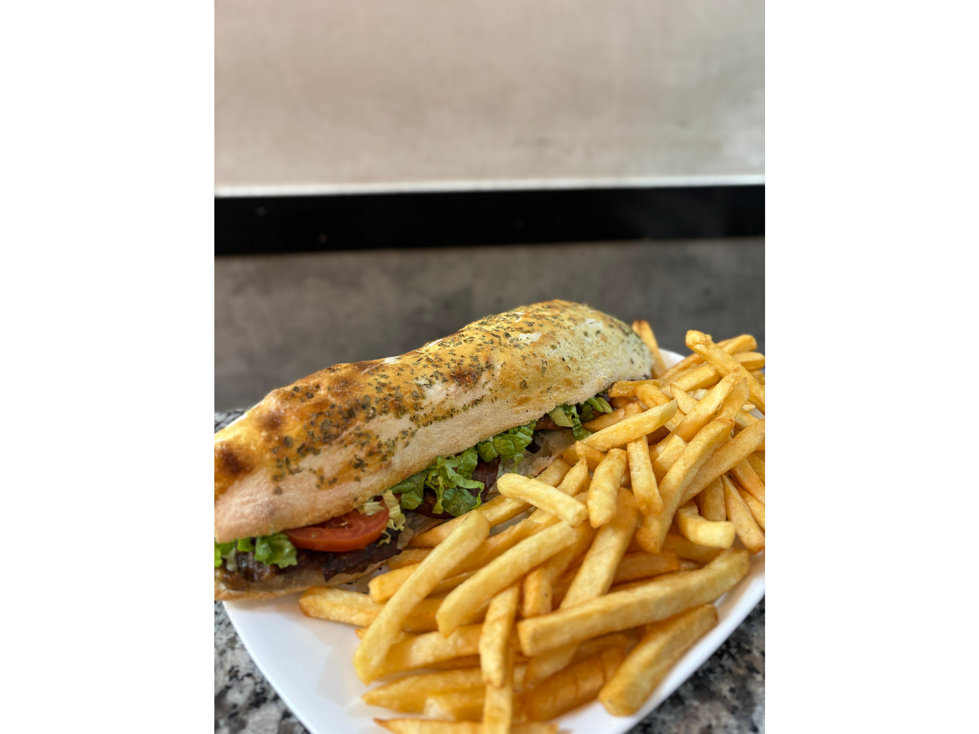 Bondiola con lechuga y tomate