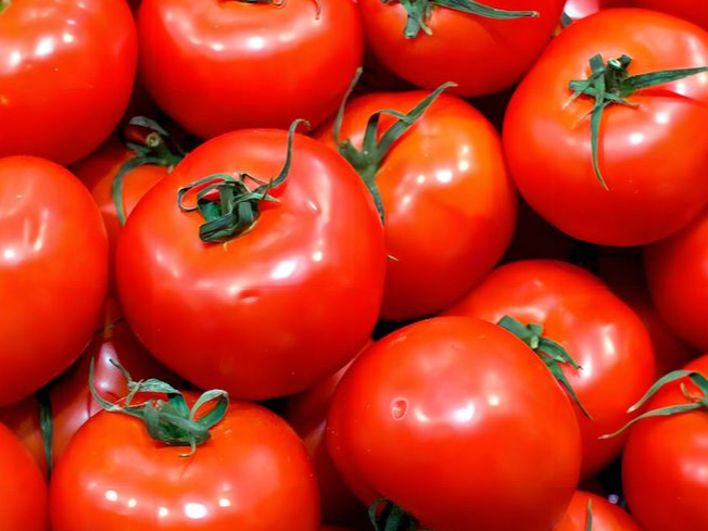 TOMATE REDONDO - CAJÓN 16 KG