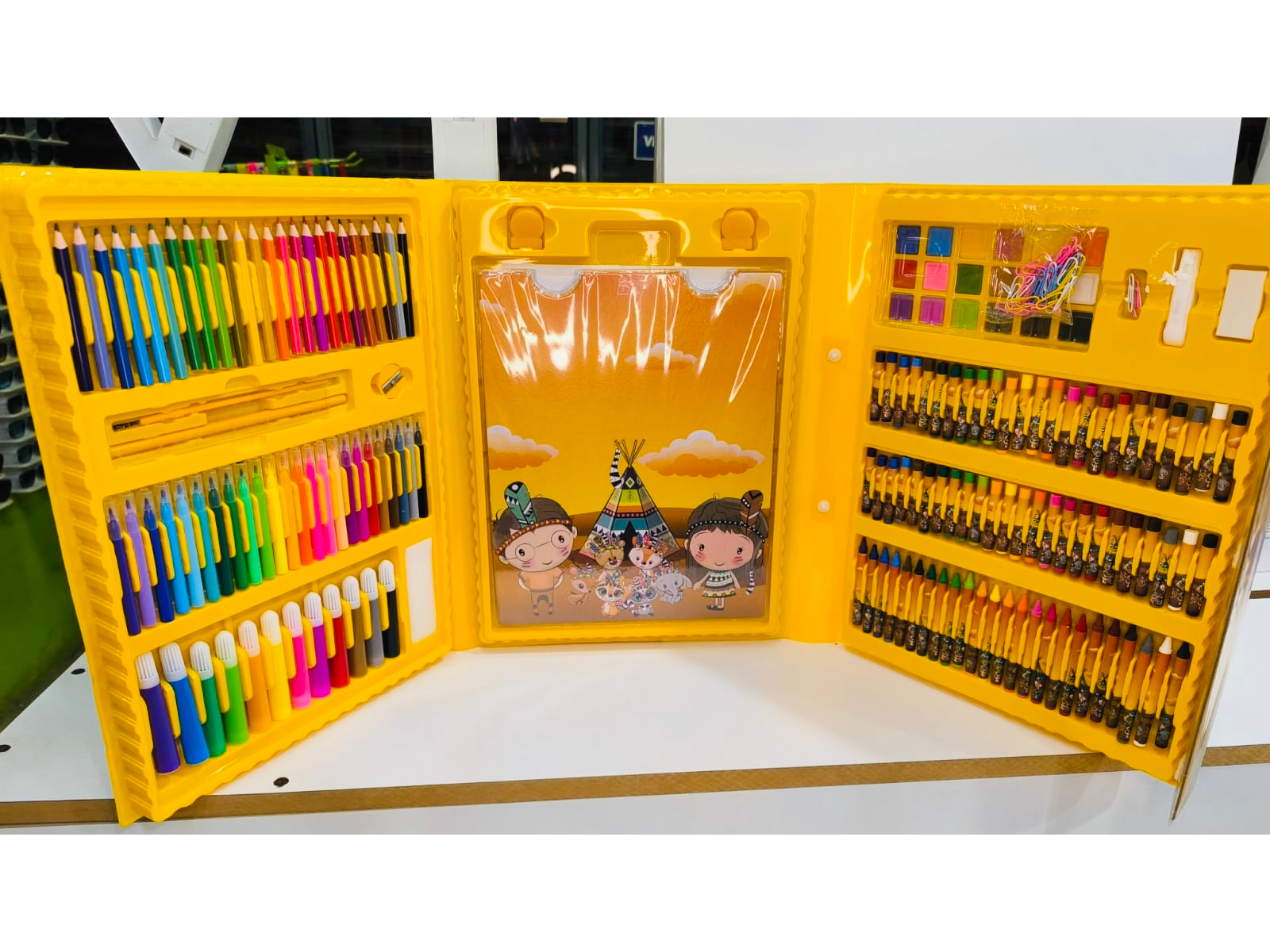 Set de arte 208 piezas - COD.: 050