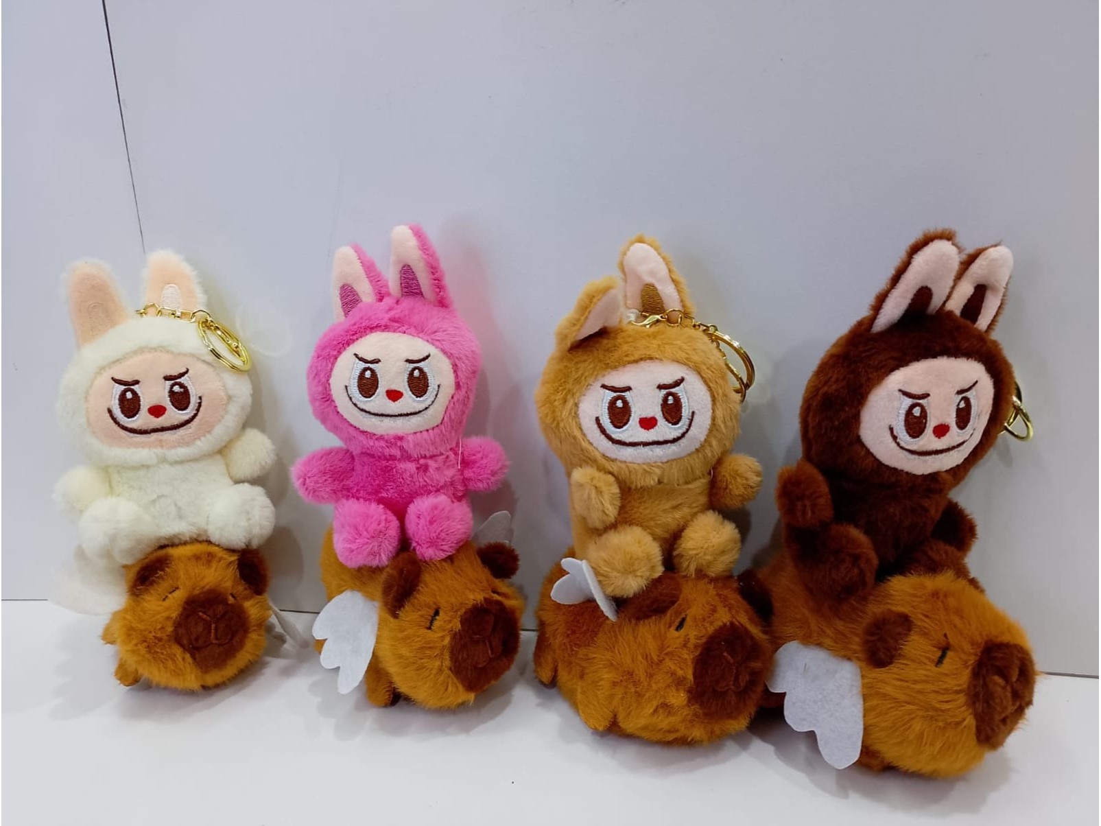 LLavero Peluche Labubu y Capybara -COD -167