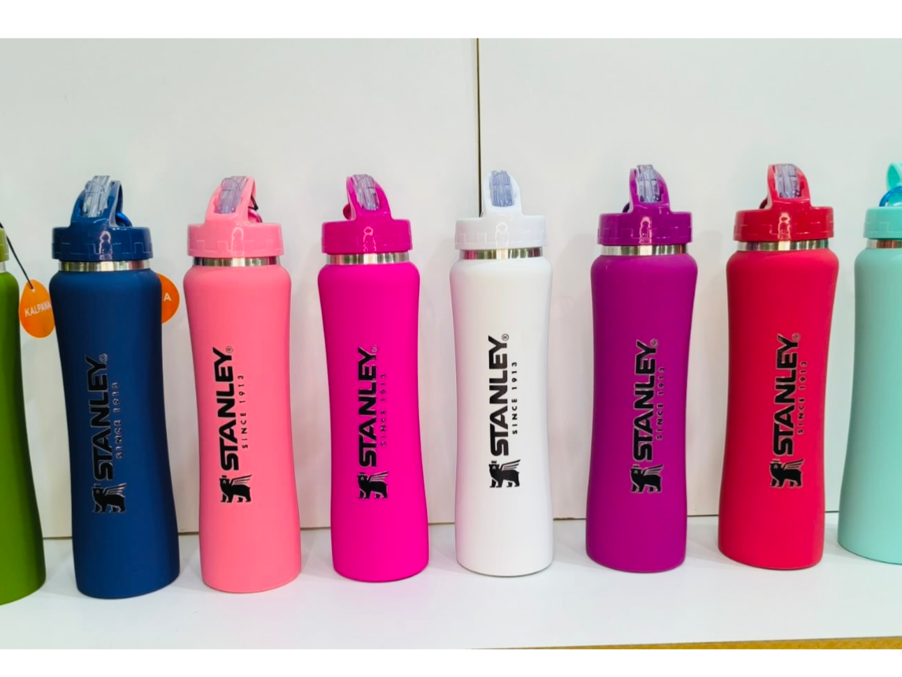 Botella agua 500ml Stanley - COD.: 009