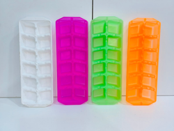 Cubetera de plástico - COD.:042