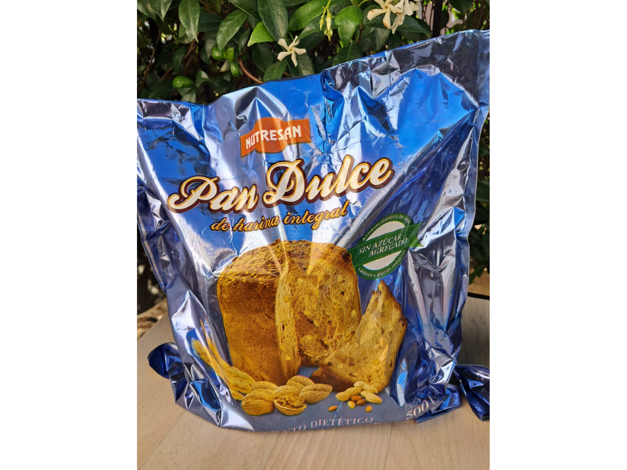 PAN DULCE INTEGRAL reducido en calorias  con nuez y mani  500 grs