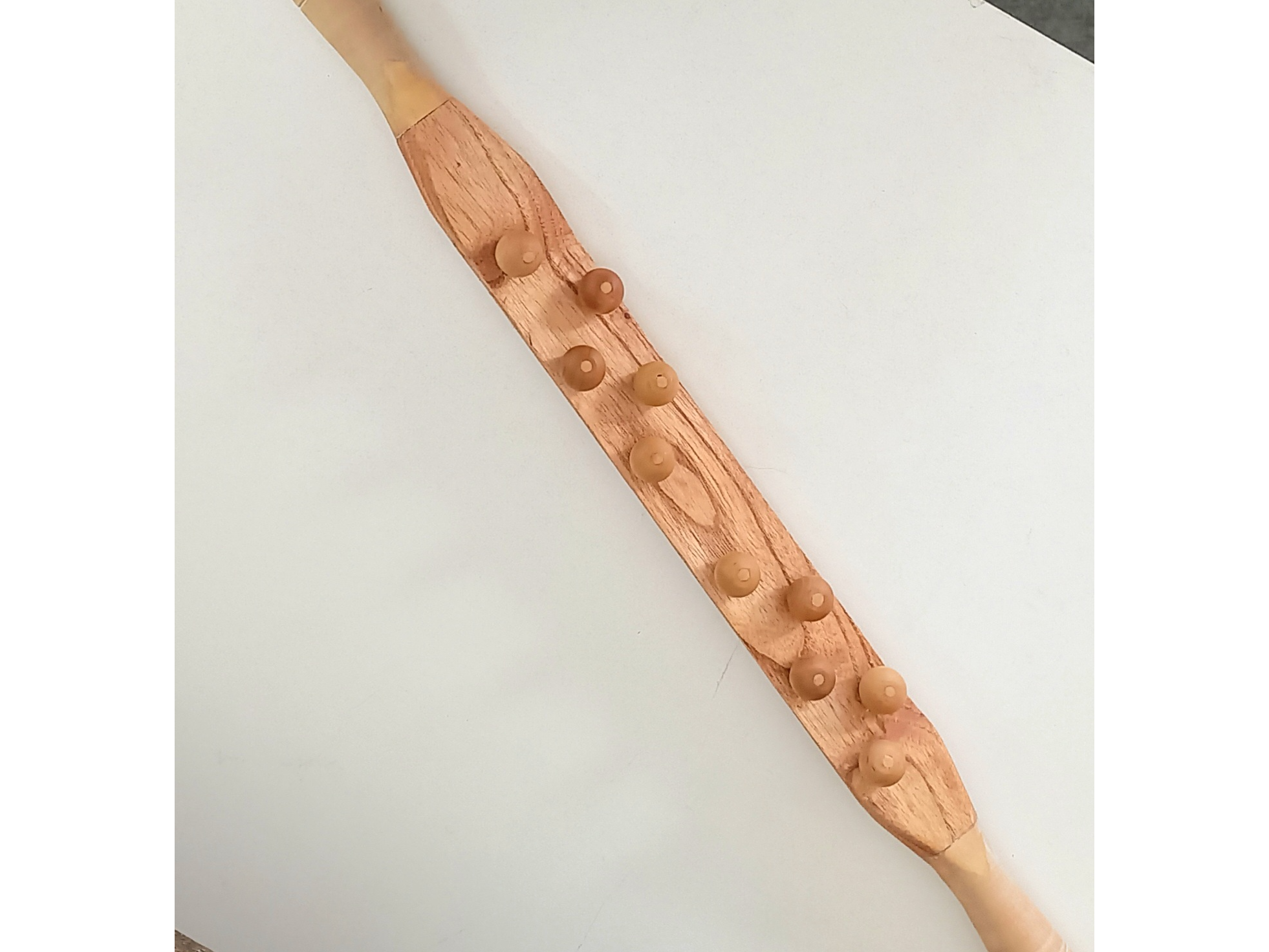 PALETA DESCONTRACTURANTE CON ESFERAS TARUGADAS