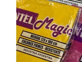 Mantel plastico rectangular liso AMARILLO (1,20x1,80)