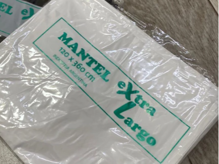 Mantel plastico rectangular extra largo blanco (1,20x3,60mtr)
