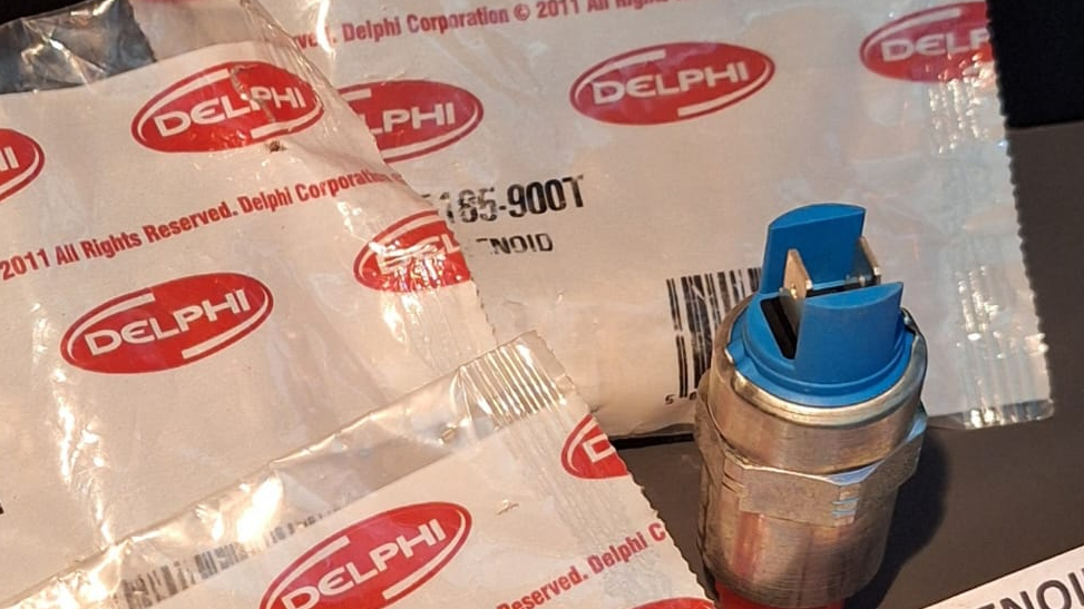 VALVULAS DE AVANCE y SOLENOIDES DE PARE