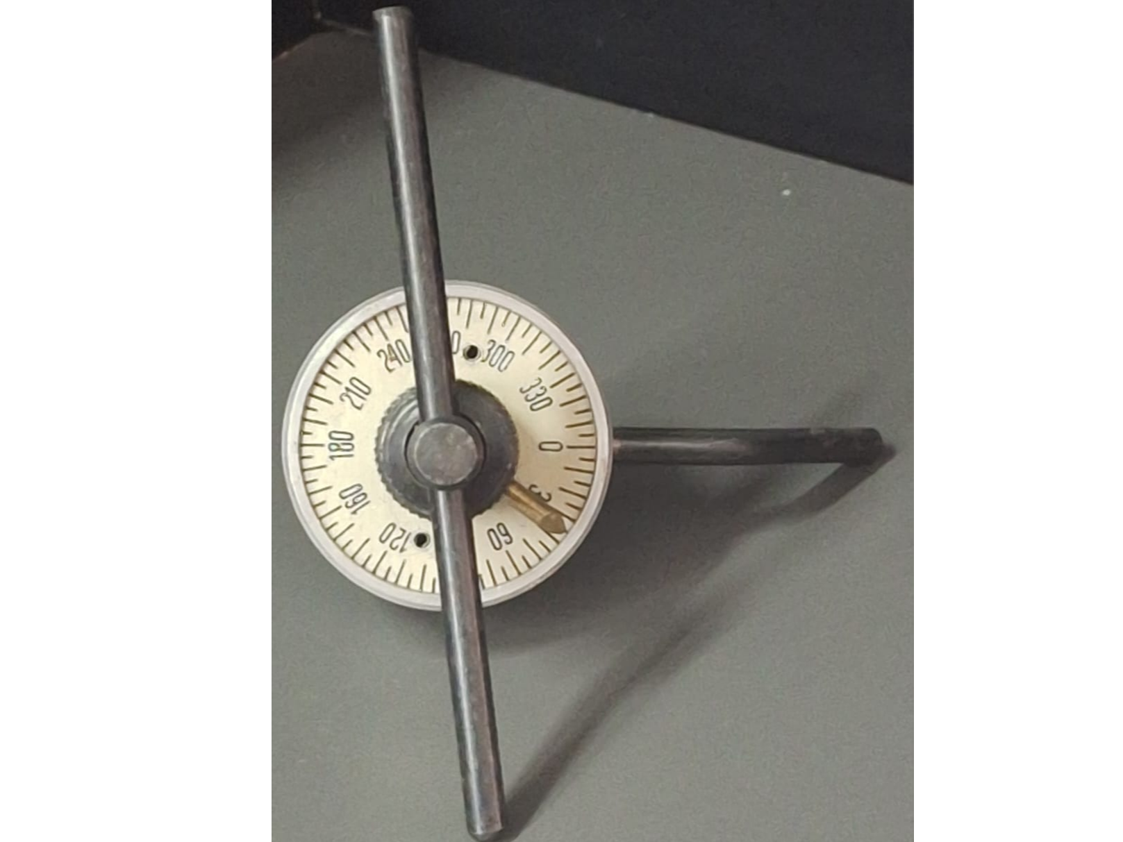 JS 161 - LLAVE REGISTRO CAUDAL