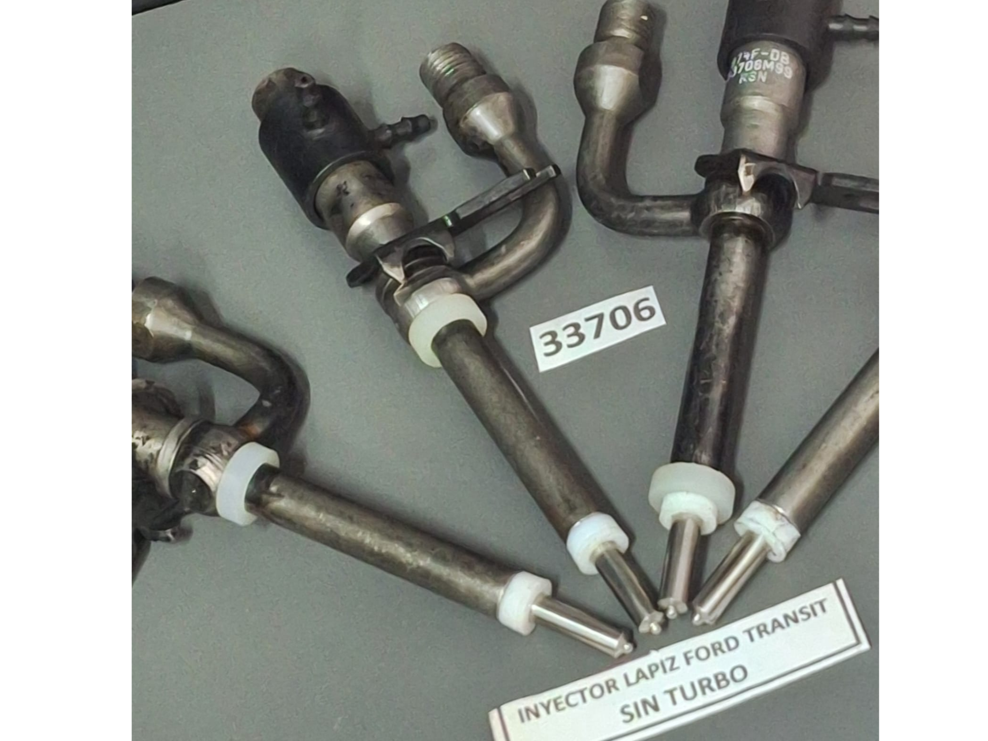 33706 - REPARADOS - INYECTOR LAPIZ FORD TRANSIT SIN TURBO