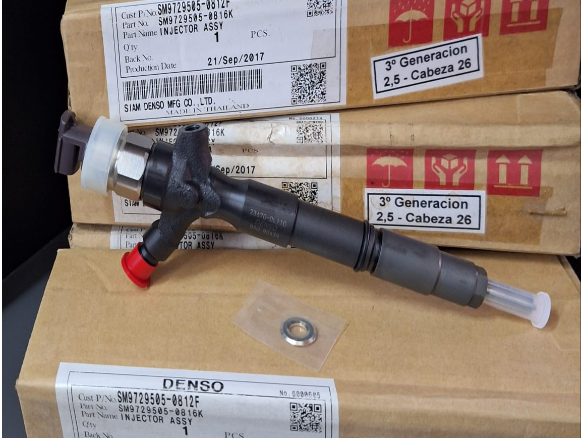 23670-0L110 - DENSO - INYECTOR COMMON RAIL