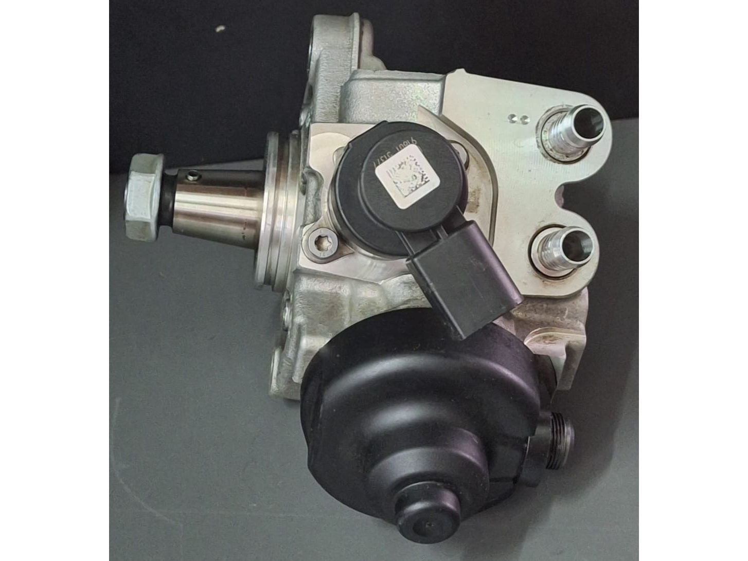 BOMBA ALTA PRESION COMMON RAIL  0445010533