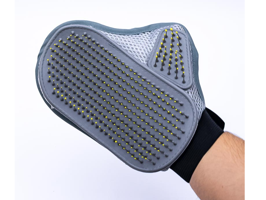 Guante gris con cardina (art 626)