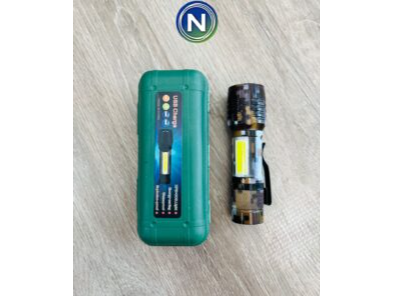 MINI LINTERNA RECARGABLE (CAJA VERDE)
