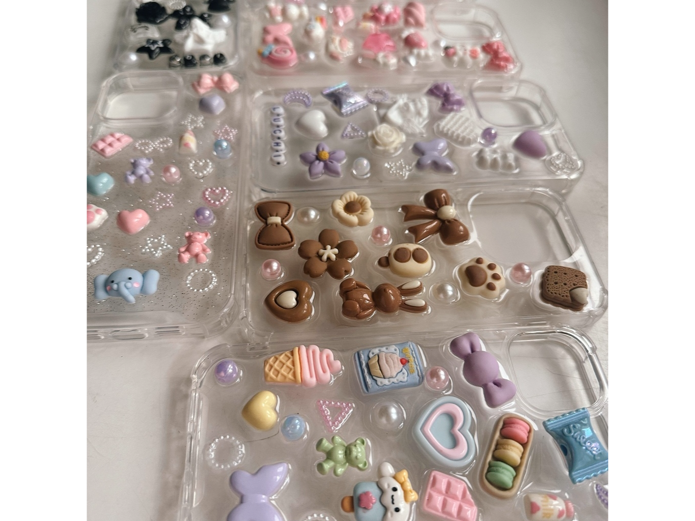 PINS DISEÑO / CHARMS X 10