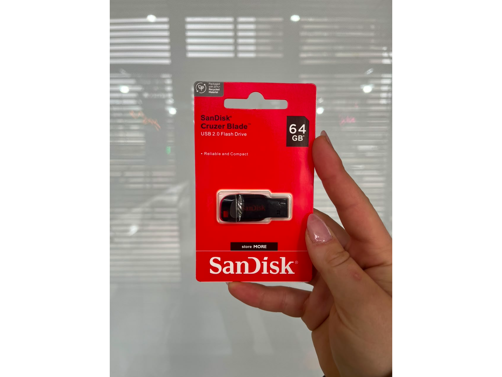 PEN DRIVE 64G SANDISK CRUZE BLADE