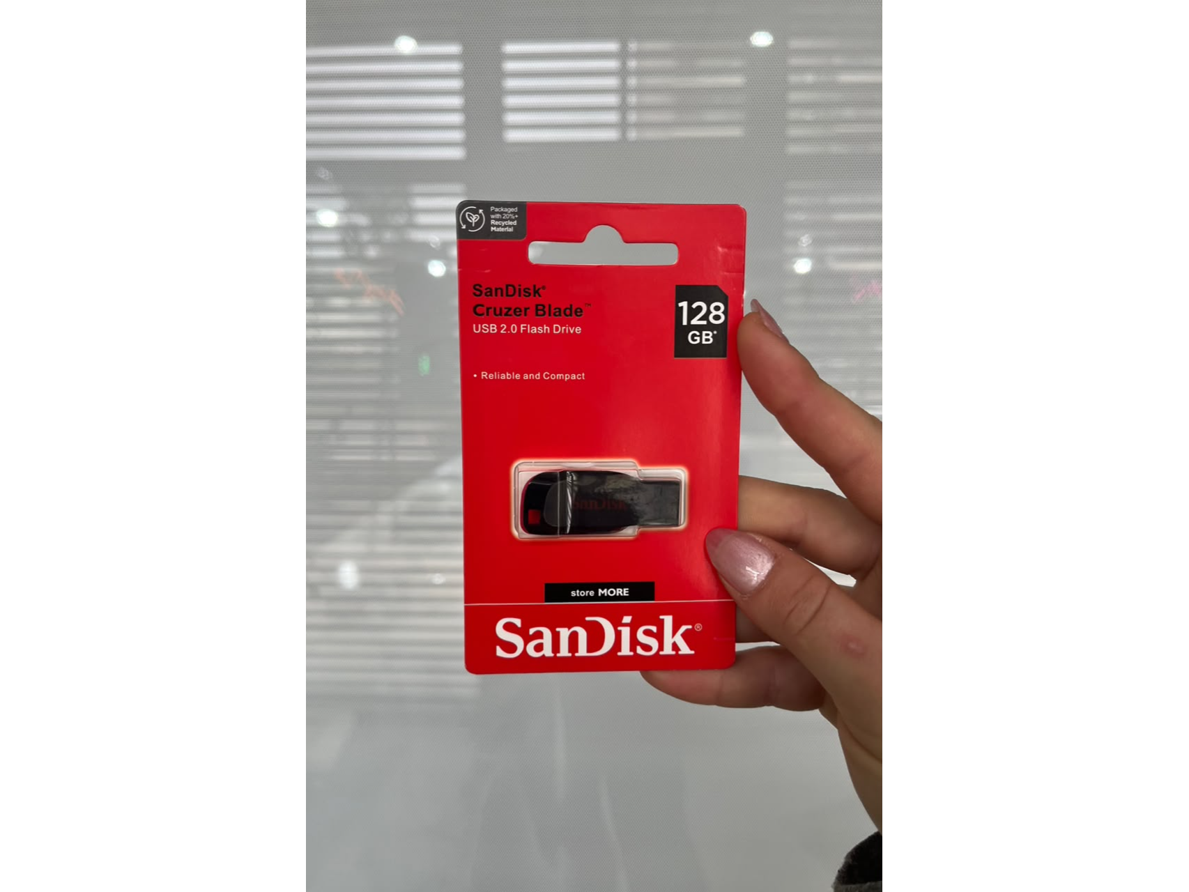 PEN DRIVE 128GB SANDISK