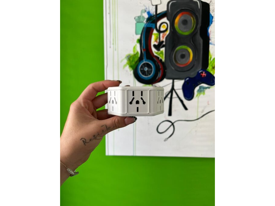 ADAPTADOR ENCHUFE TRIPLE