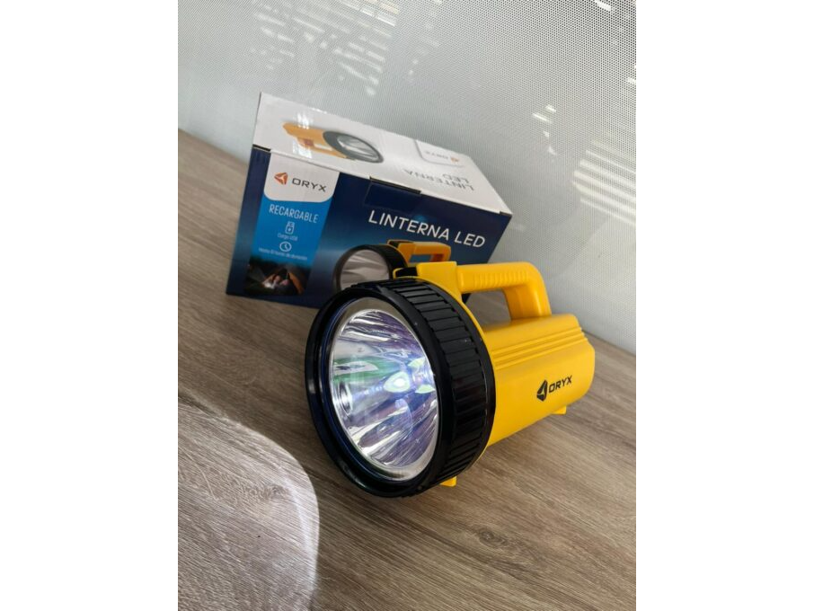 LINTERNA LED RECARGABLE DE MANO ORYX  OR-003L
