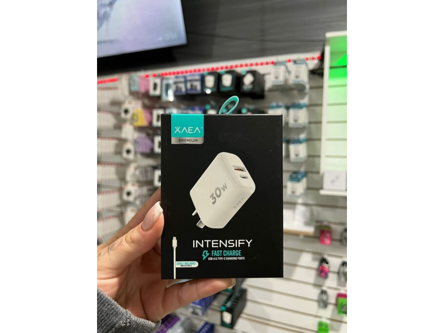 CARGADOR 220V TIPO C XAEA INTENSIFY 30W (1USB-A + 1 USB-C + CABLE)(MOD600)