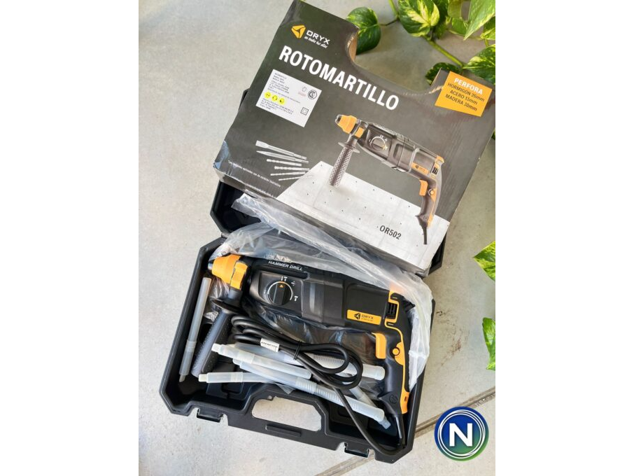 MAQUINA ROTOMARTILLO ORYX 850W (OR502)