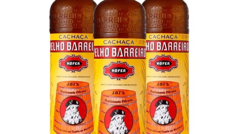 CACHAÇAS Y VODKAS