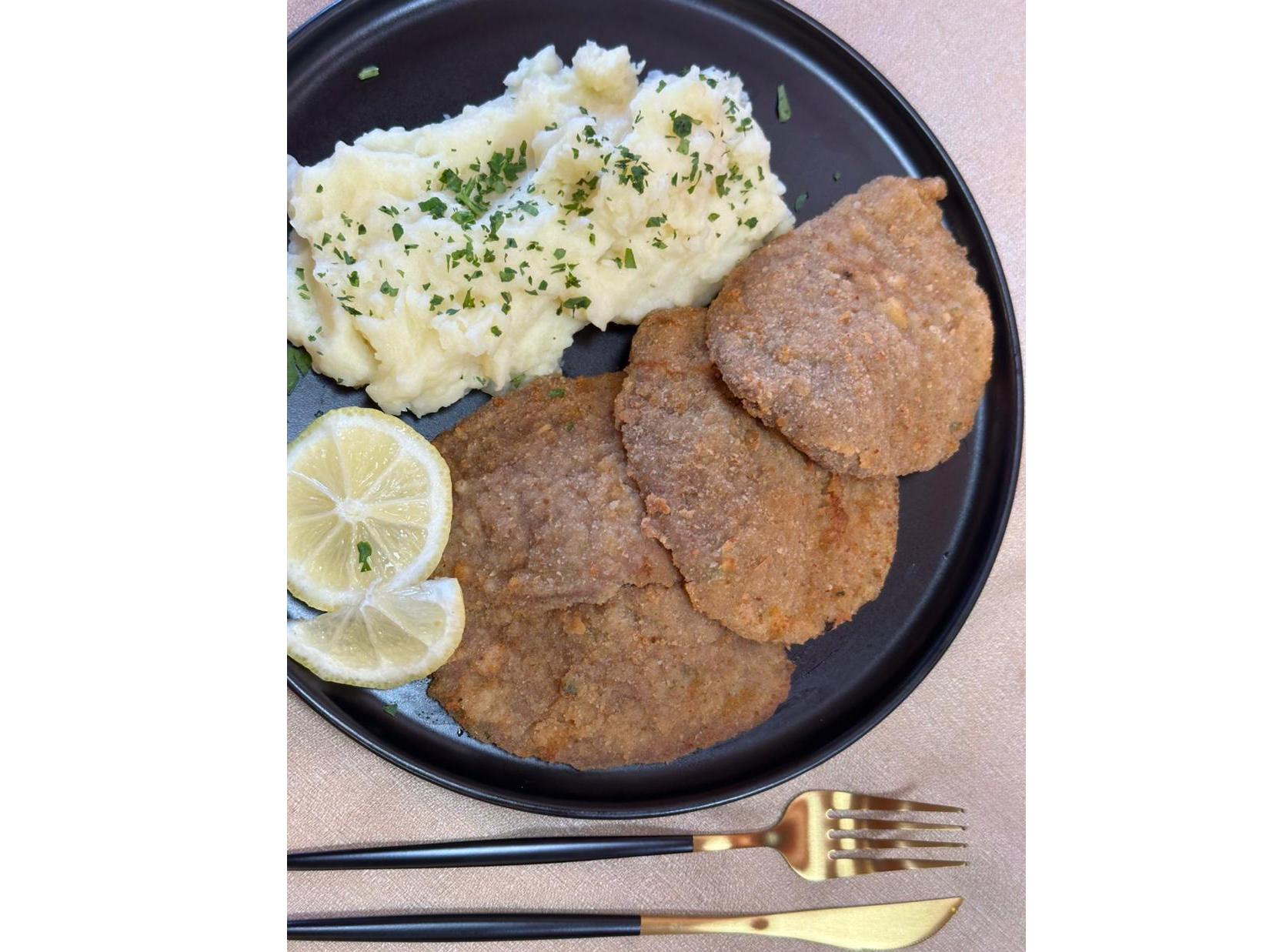 MILANESAS DE PECETO X PORCIÓN