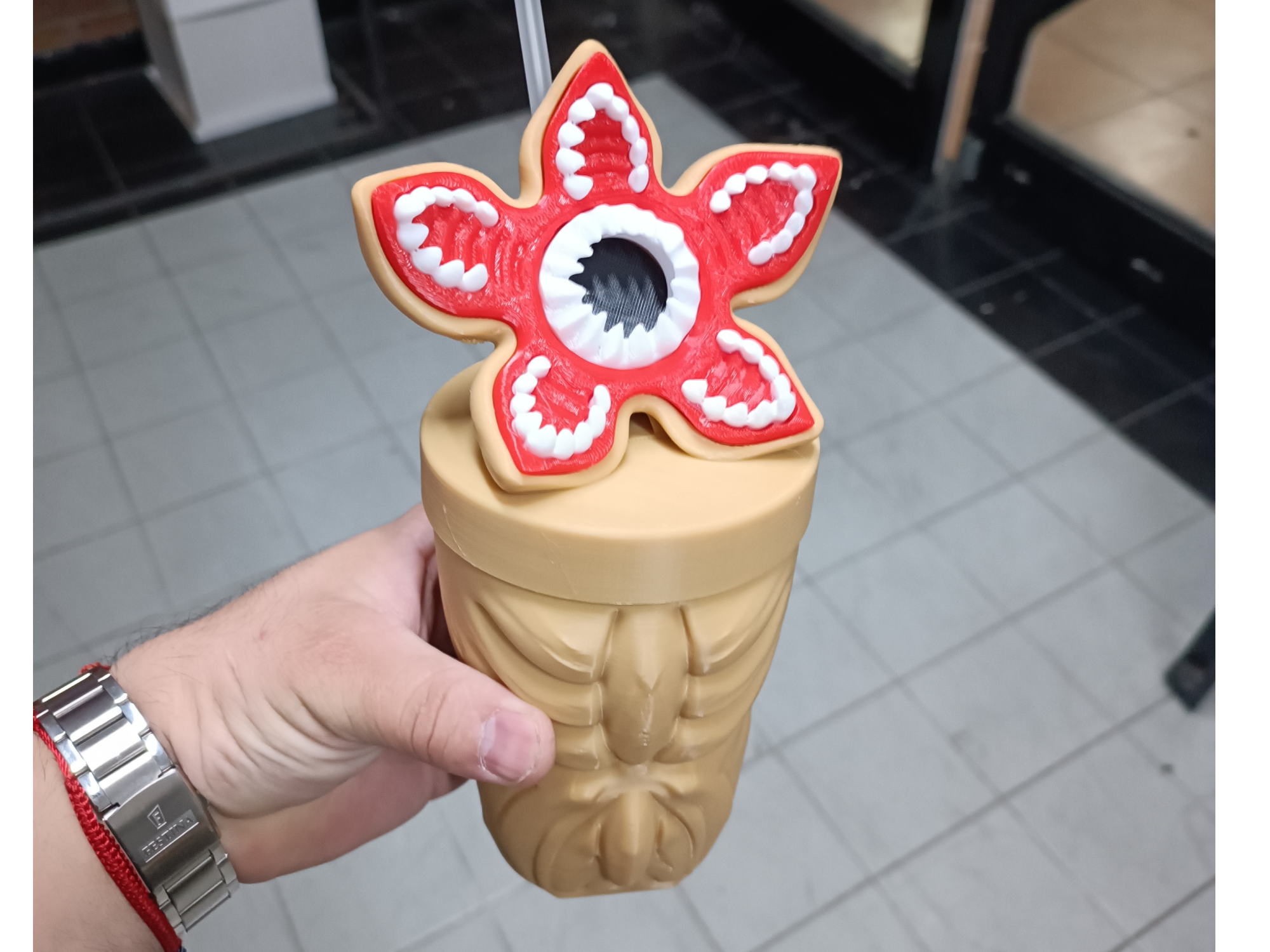 Milk shake demogorgon(stranger sthing)