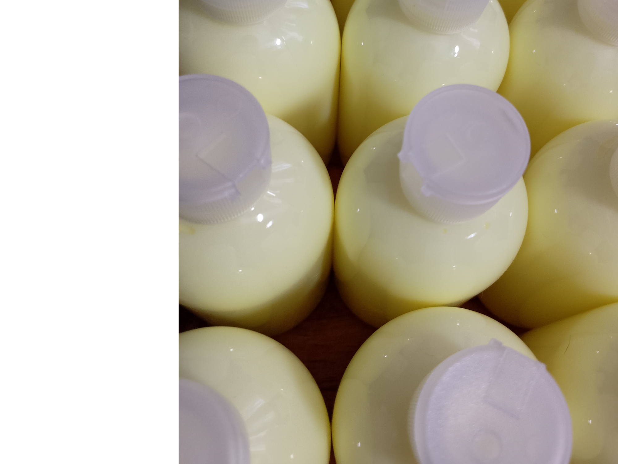 Acondicionador de BIOTINA y glicerina de 200ml. 15 unidades