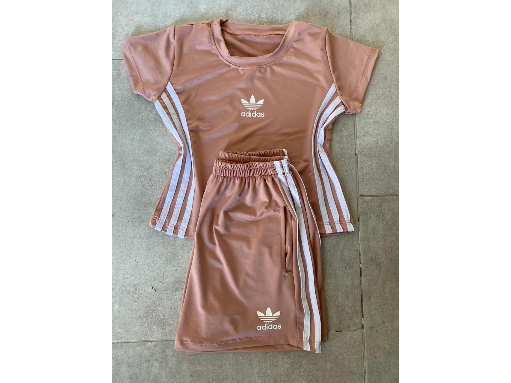Conj adidas ROSA