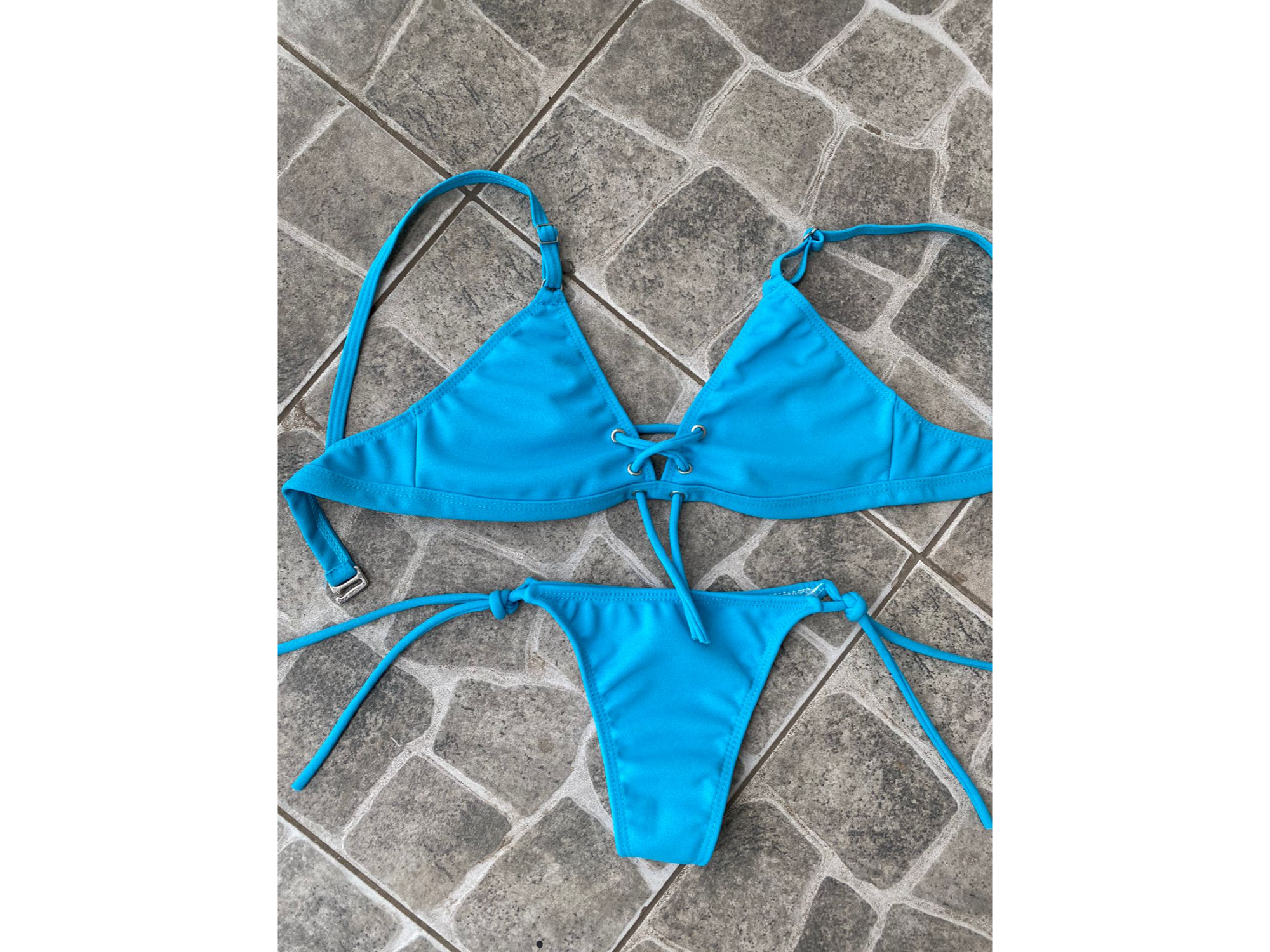 Bikini cordón CELESTE