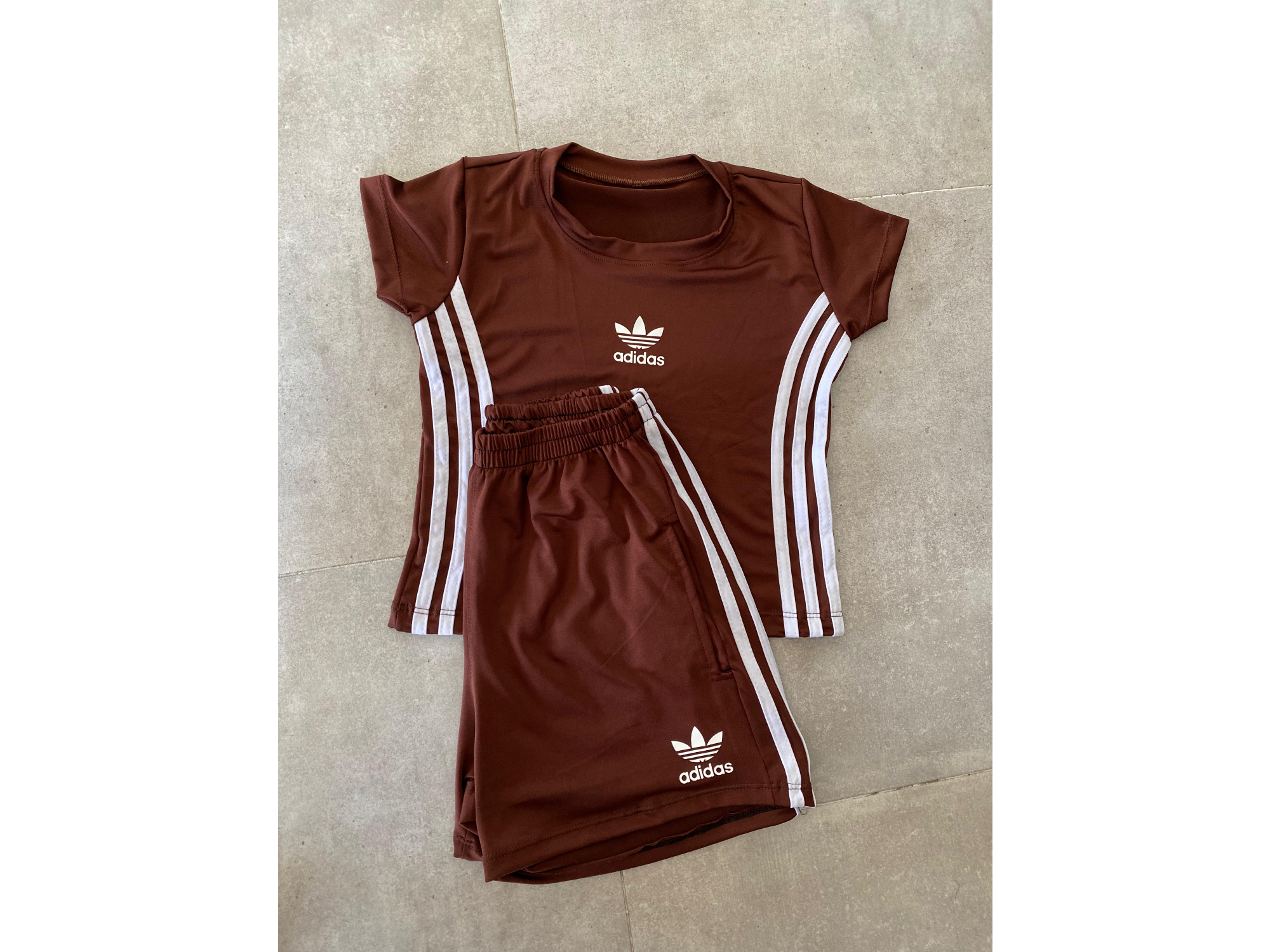 Conj adidas BORDO