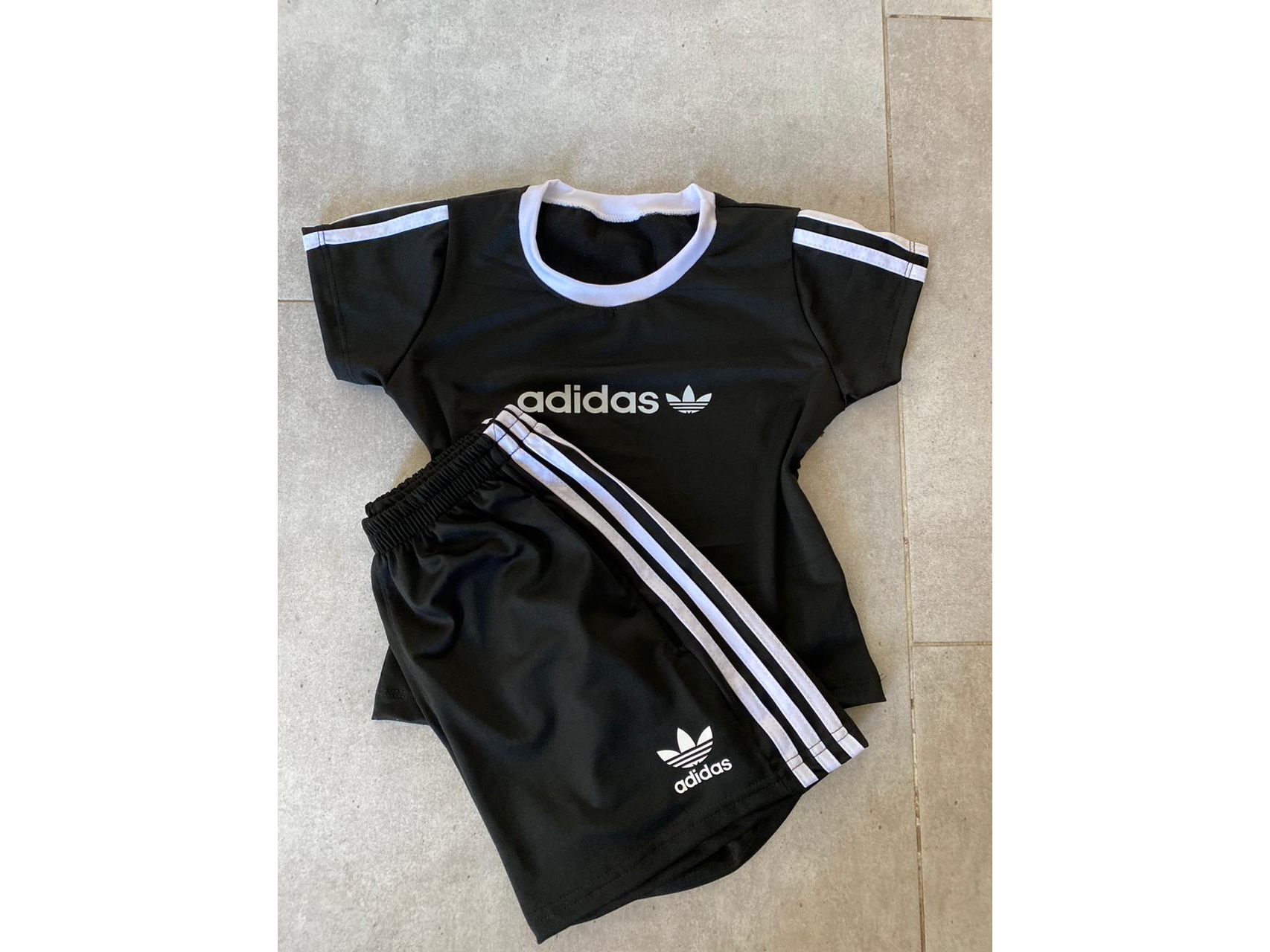 Conj adidas NEGRO