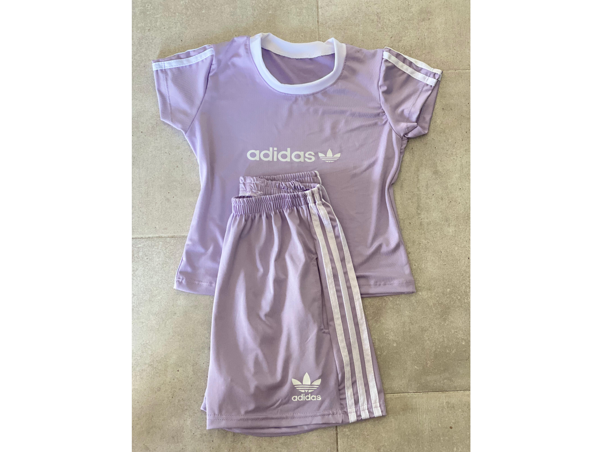 Conj adidas LILA