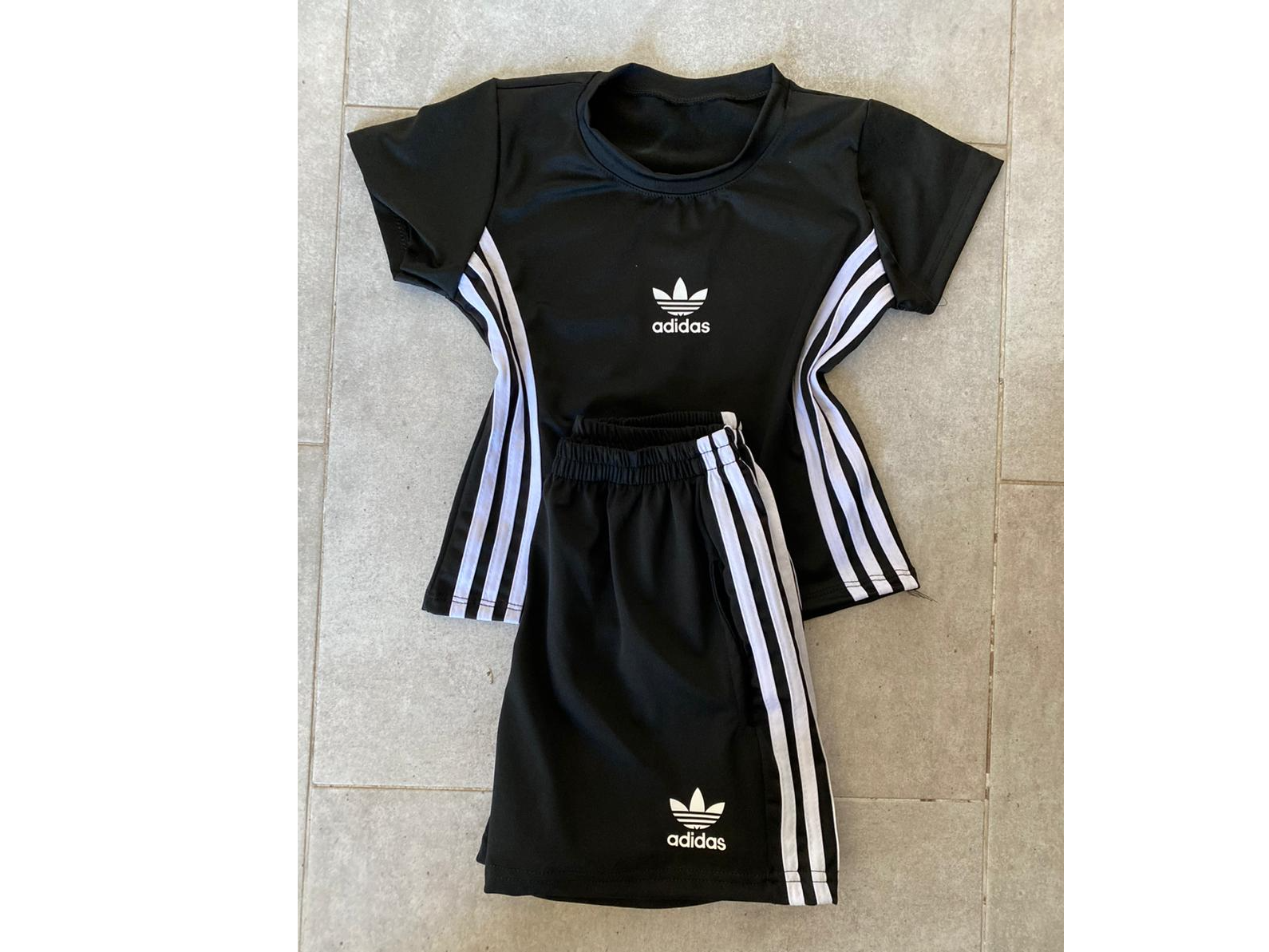 Conj adidas NEGRO
