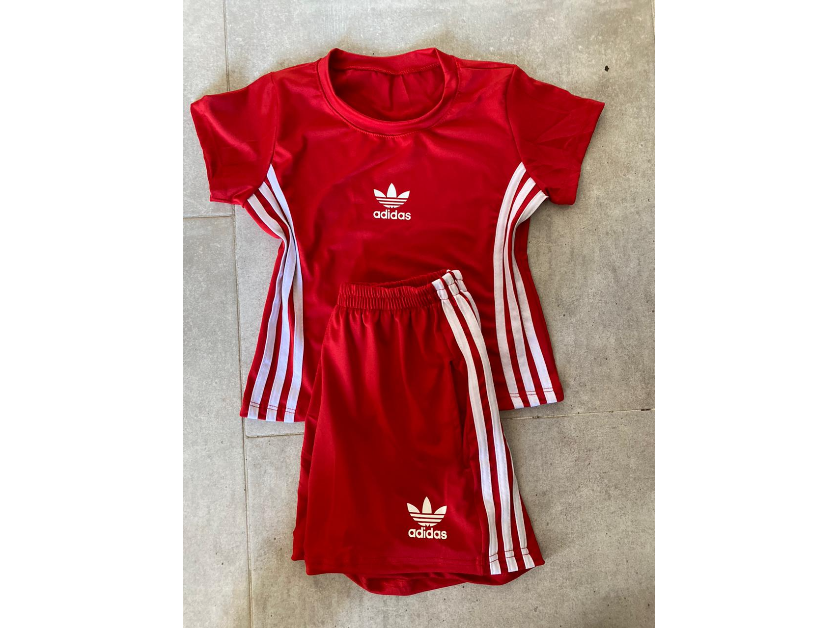 Conj adidas ROJO