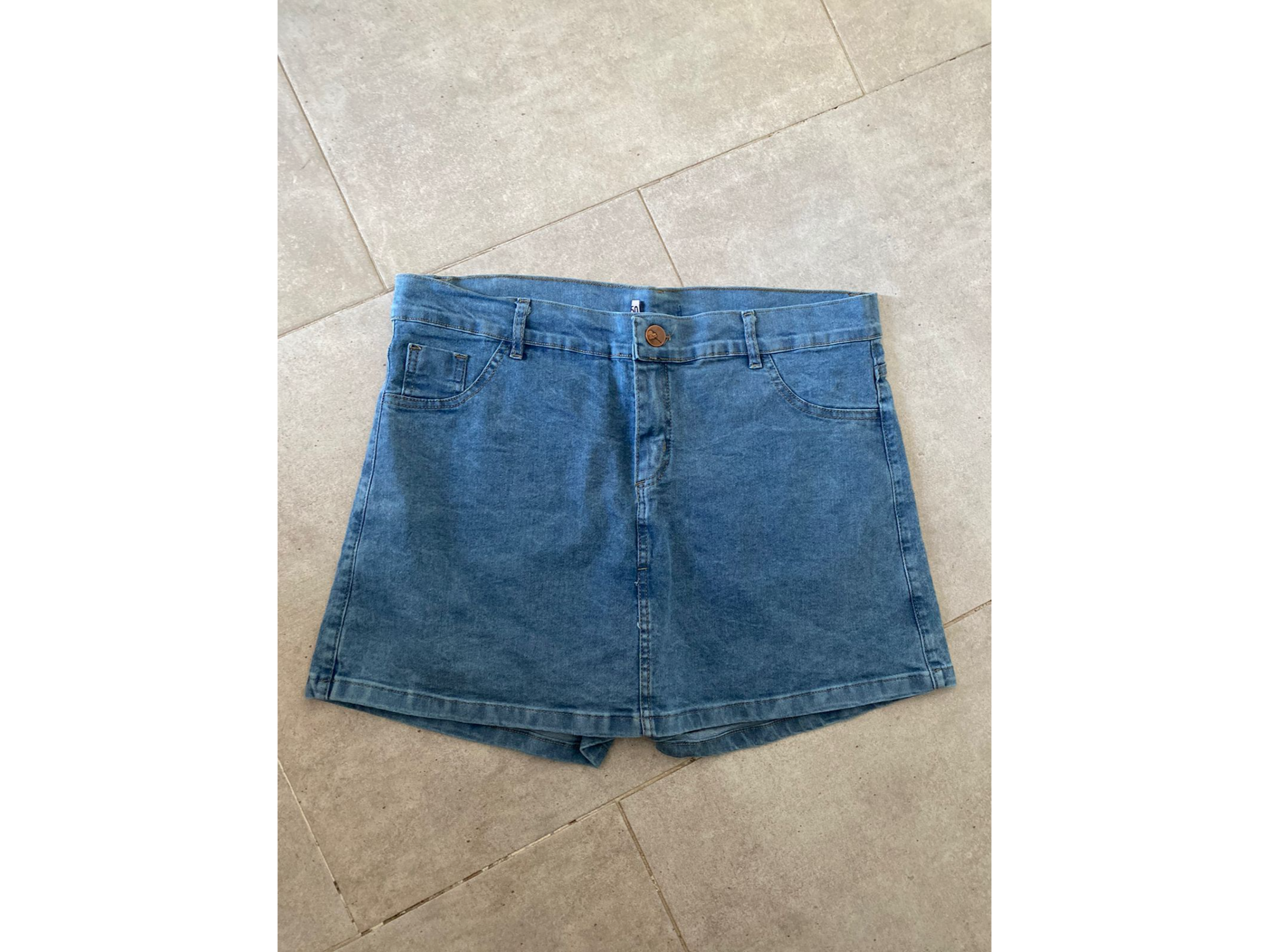 Short pollera azul nevado