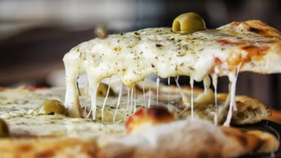 PIZZAS