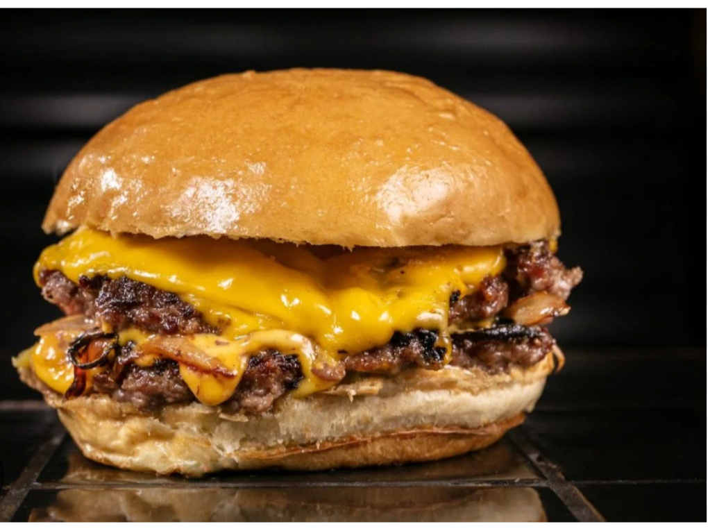 SMASH CHEDDAR Y BACON de Lomiteria Flor de Miga