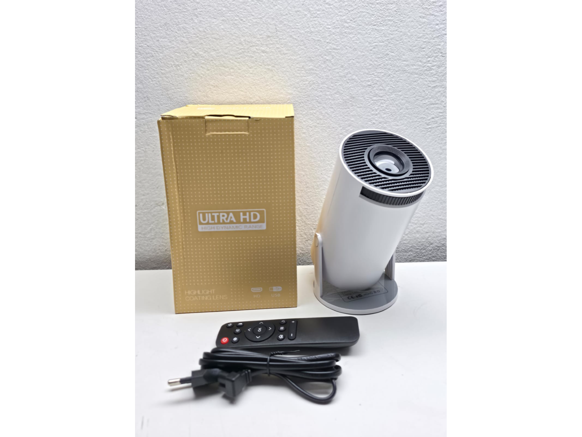 Proyector Mini Ultra HD Portátil ✨