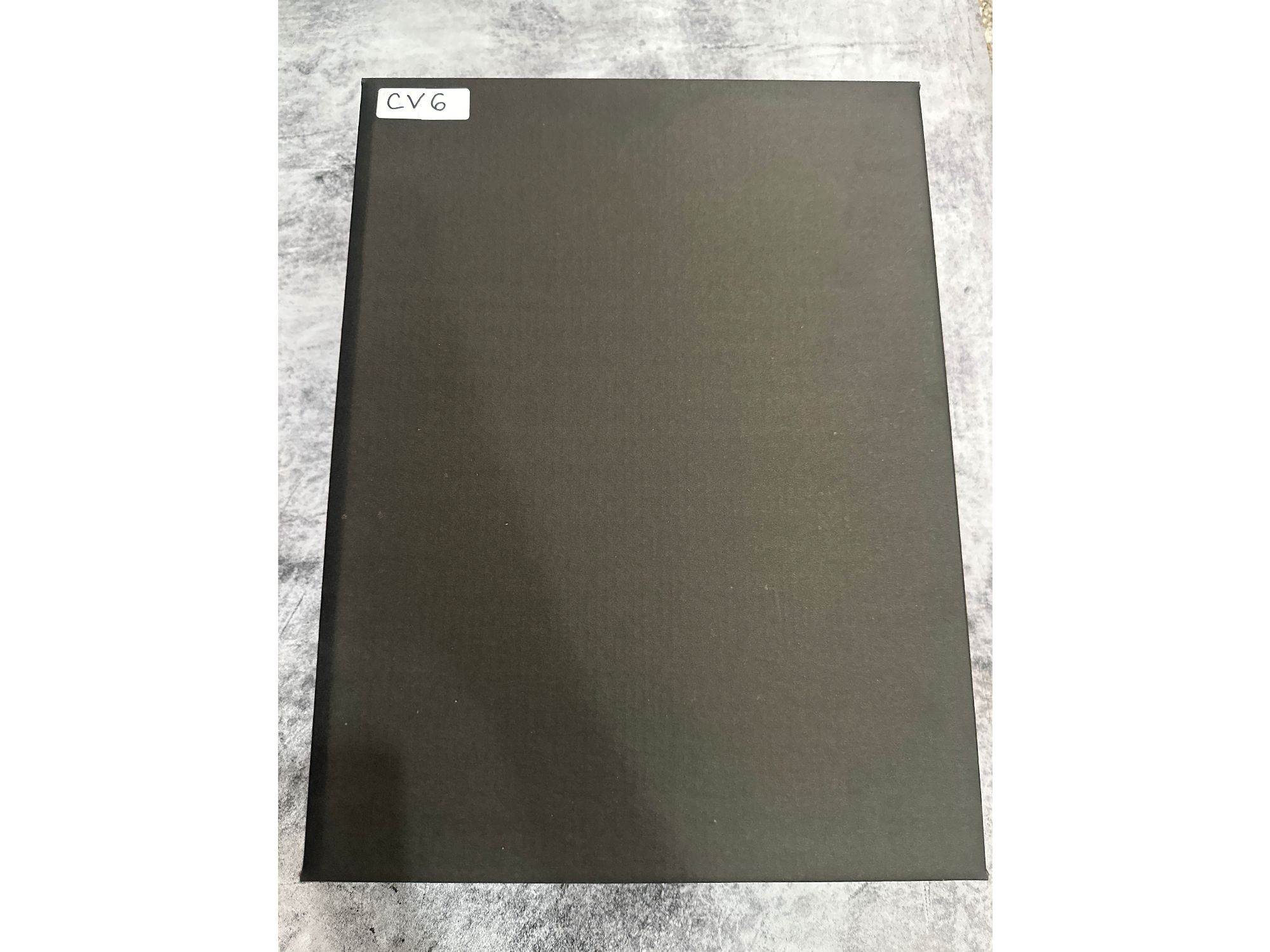 Caja vino 6 negra 27cmx36