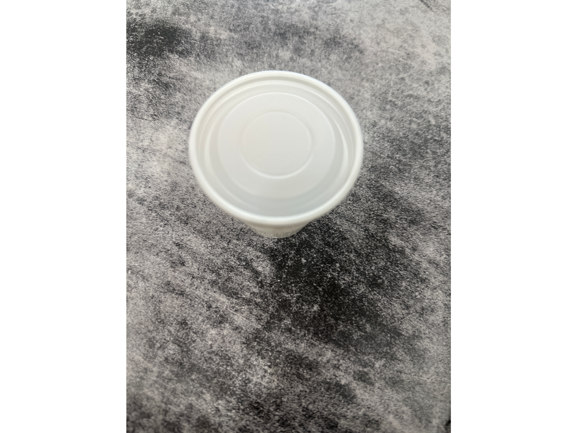 Vaso 110 blanco con tapa